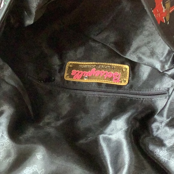EUC Betsey Johnson Betseyville over the shoulder tote - Picture 11 of 12